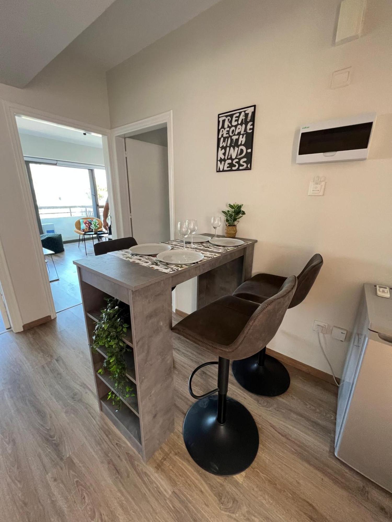 Apartamento Azul Sea View Lárnaca Exterior foto