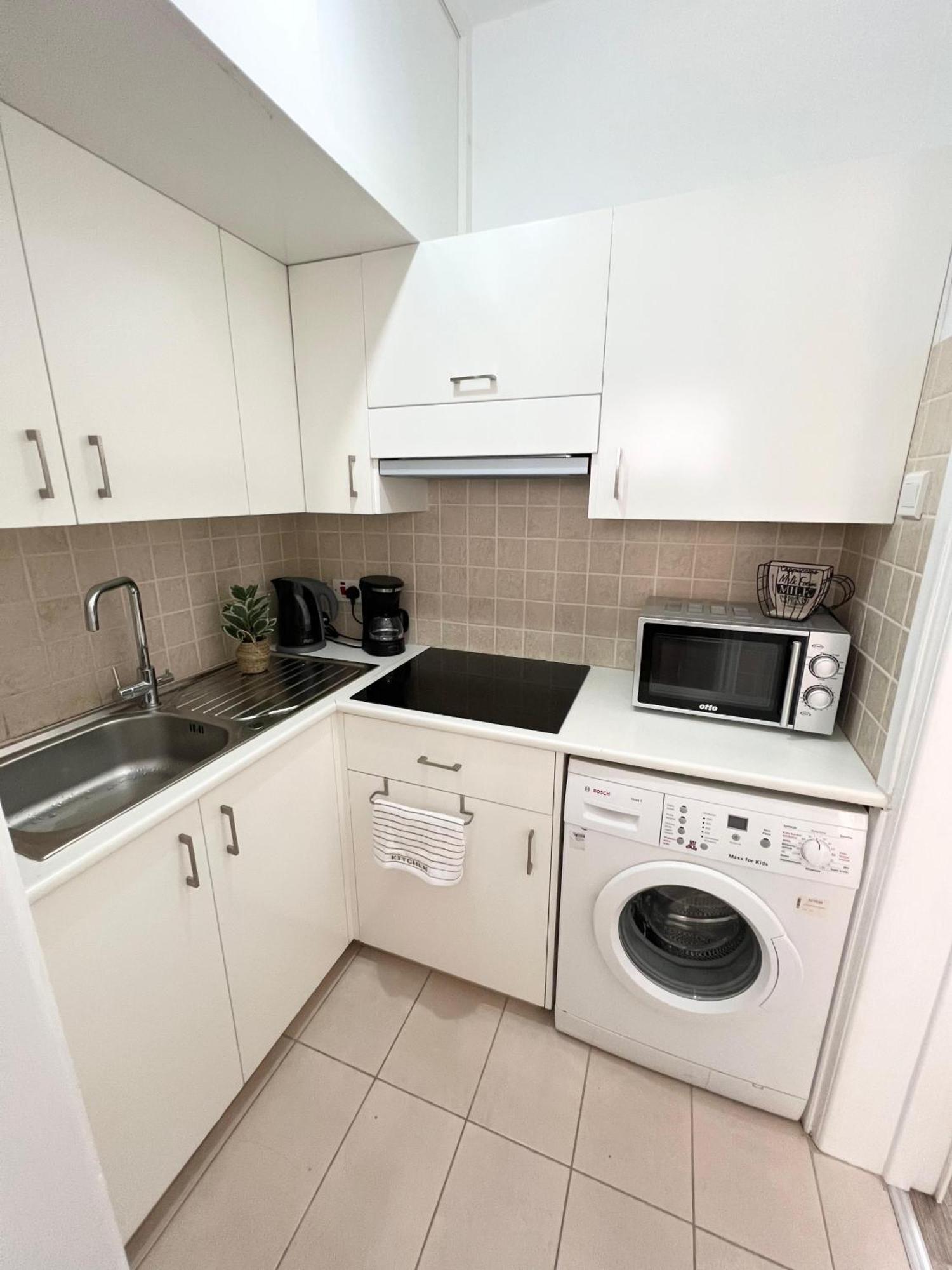 Apartamento Azul Sea View Lárnaca Exterior foto