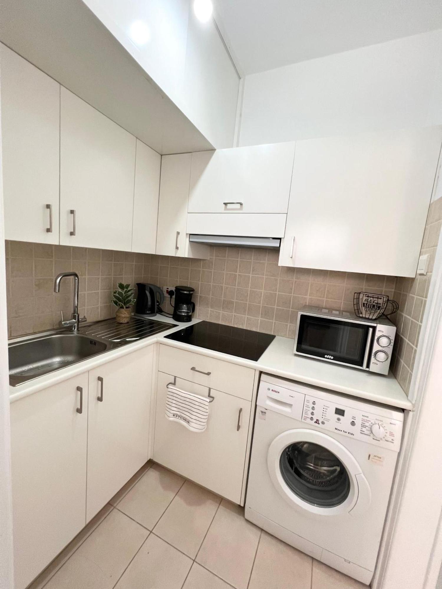 Apartamento Azul Sea View Lárnaca Exterior foto